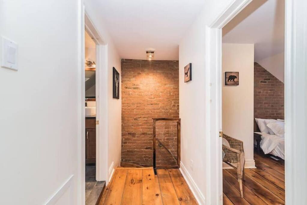 Апартаменты North House - Mtl Artist Loft - Champs Монреаль Экстерьер фото