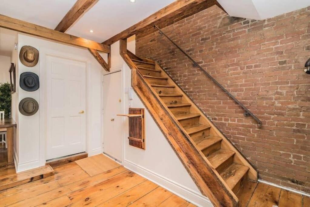 Апартаменты North House - Mtl Artist Loft - Champs Монреаль Экстерьер фото